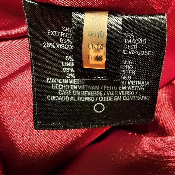 T Tahari red dress - Picture 3 of 4